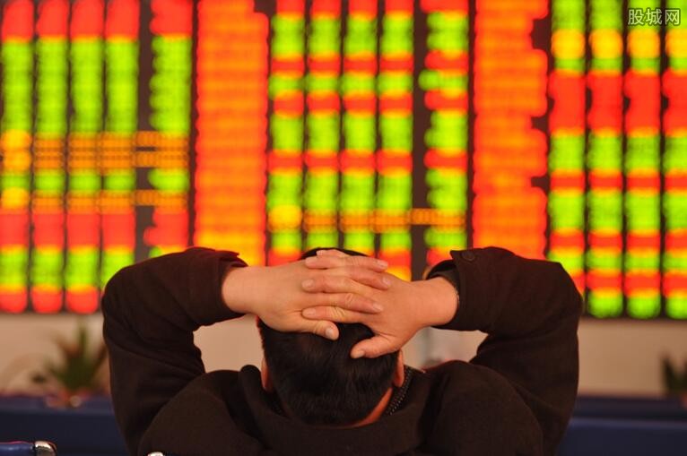 市场摘要 | 新政策助力Robotaxi加速发展