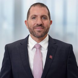 隔夜美股 | 三大指数全线下跌 Figma(FIG.US)首日IPO涨幅达250%